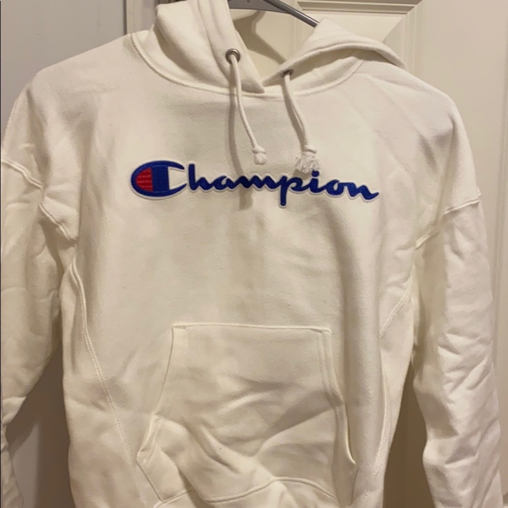 White champion hoodie